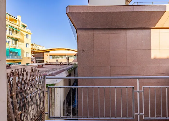 Apartment Square By Wonderful Italy